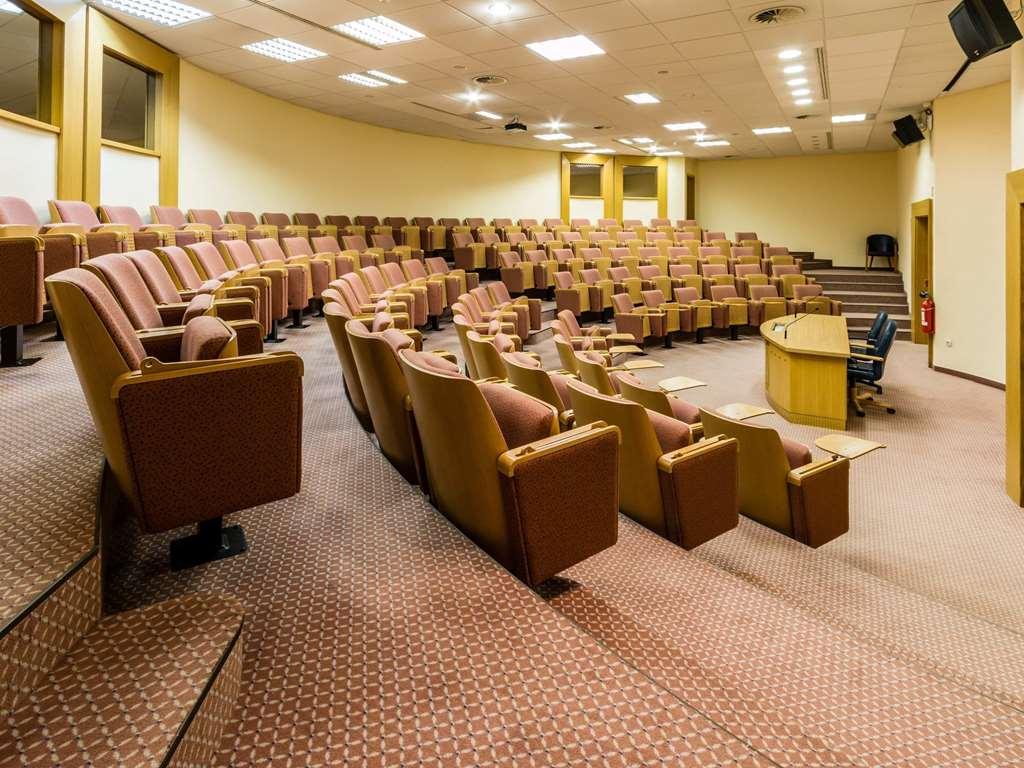 Hotel Piramida Máribor Facilidades foto