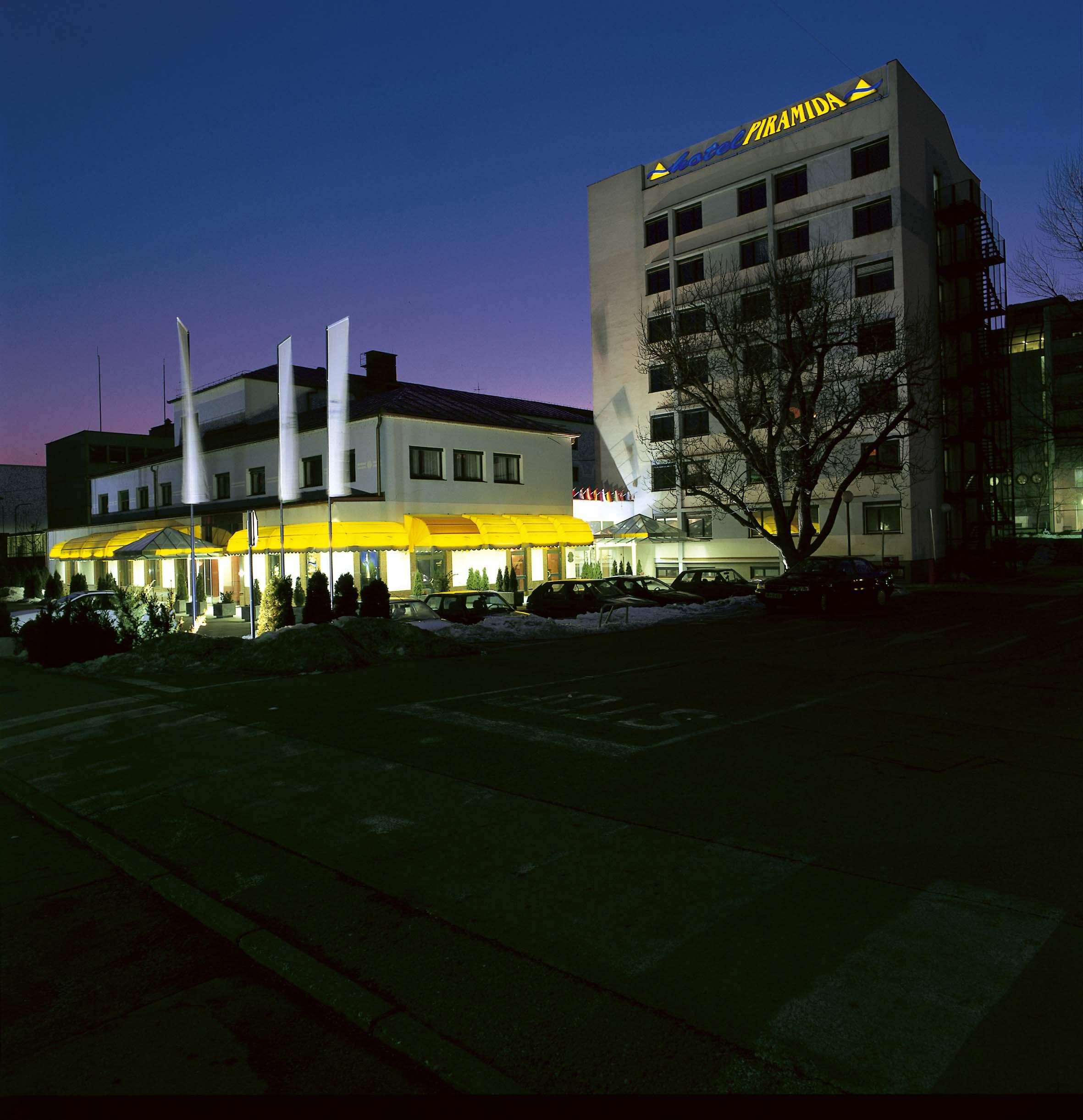 Hotel Piramida Máribor Exterior foto